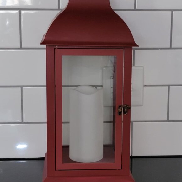 NEW Home Reflections Red 23" Lantern w Color Changing Pillar Candle - Picture 2 of 3